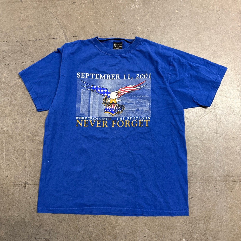 Gear for Sports 9/11 Never Forget T-Shirt Mens Large Blue Vintage 2001 Graphic